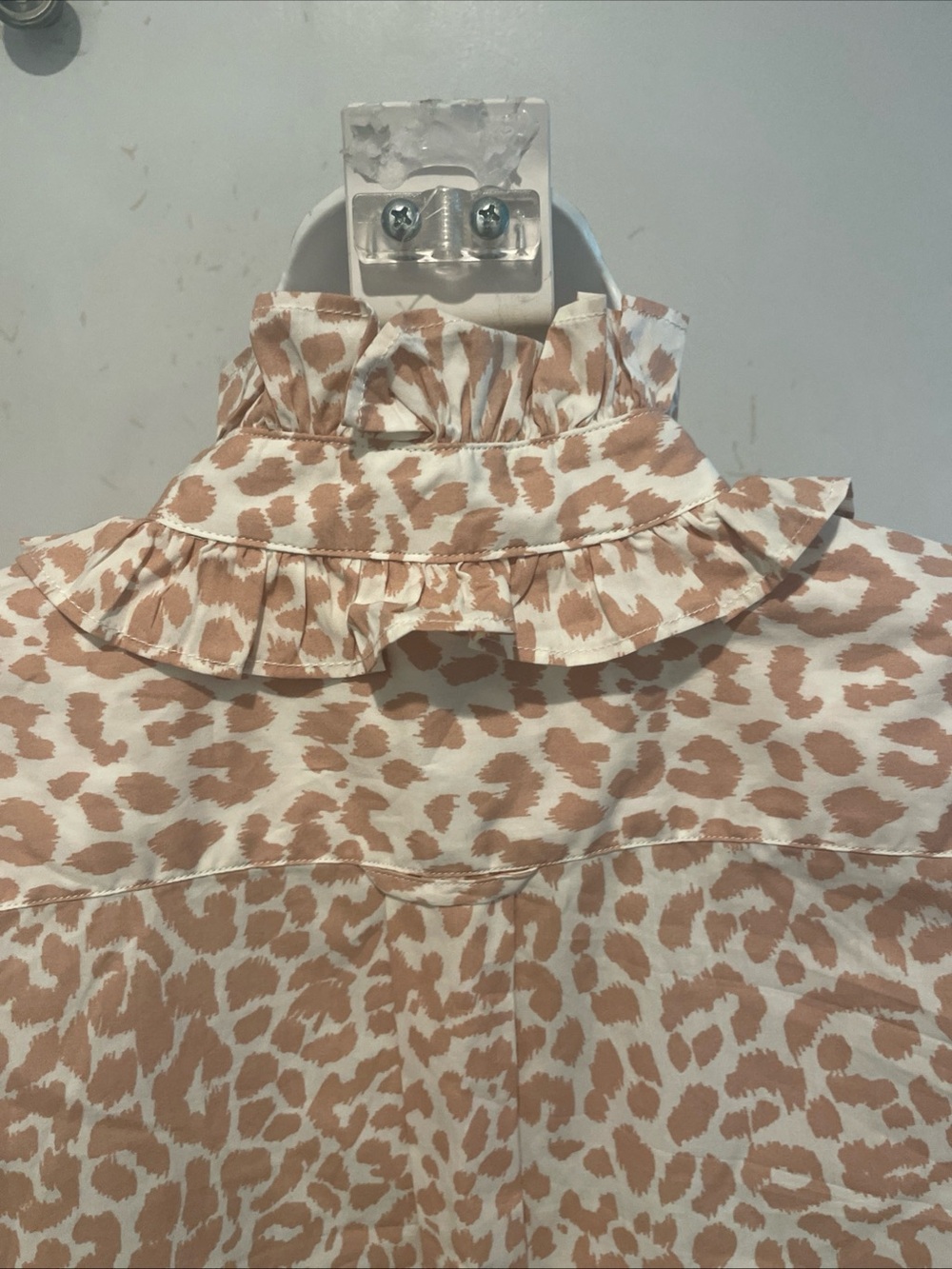 NWOT J. Crew Classic Ruffled  Leopard Print Button-Up Blouse Size S - Picture 7 of 13